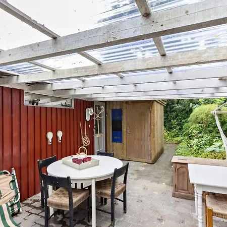Beautiful Home In Kirke Hyllinge